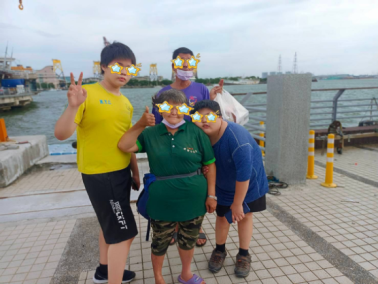 吉祥臻的一縷愛(標題圖檔)